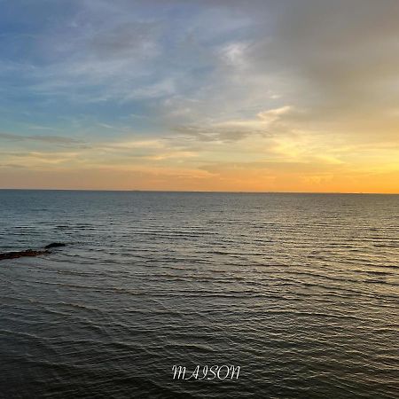 The Corus Suites Port Dickson By Maison Exteriér fotografie