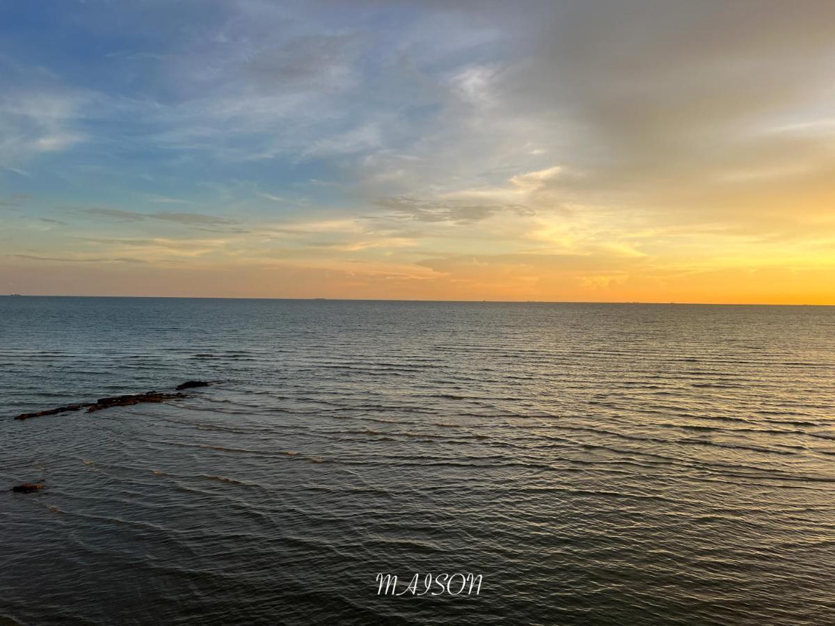 The Corus Suites Port Dickson By Maison Exteriér fotografie