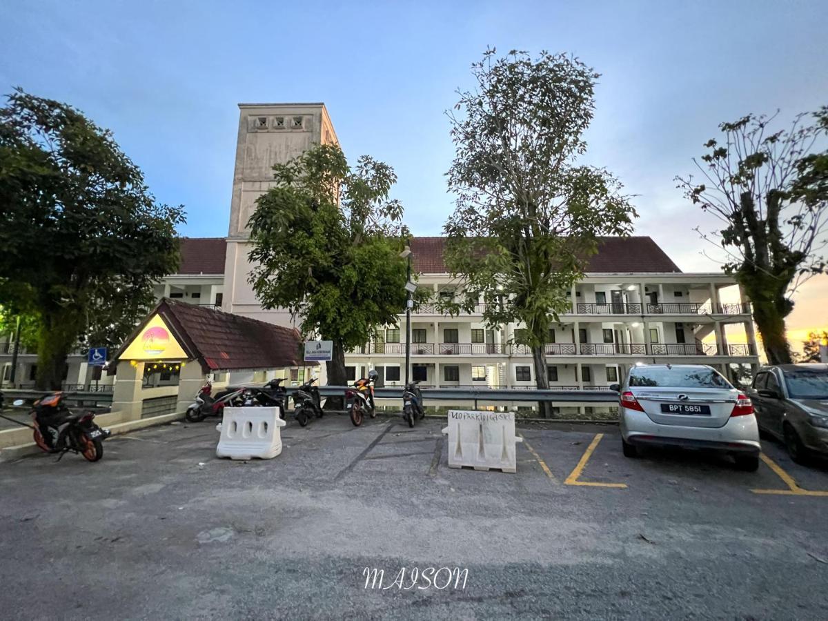 The Corus Suites Port Dickson By Maison Exteriér fotografie